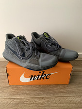 Nike Kyrie Irving 3 Cool Cinza Tamanho EUA 12 Usado com Caixa de Substituição comprar usado  Enviando para Brazil