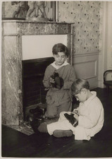 Children waxing their d'occasion  Expédié en Belgium