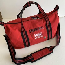 Usado, Bolsa de viagem Ferrari 2 vias logotipo bordado NGK bolsa Boston vermelha usada 46 x 28 x 16cm comprar usado  Enviando para Brazil