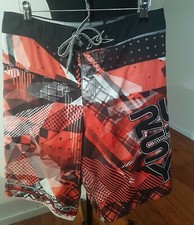Rusty Bermuda Masculina Vermelha Estampada Grande logotipo gráfico tamanho 32 comprar usado  Enviando para Brazil