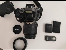 Nikon d5200 batteria usato  Ribera