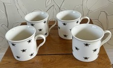 Set small bee for sale  BRACKNELL