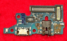 Connettore carica samsung usato  Castellana Grotte