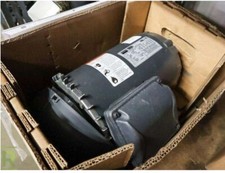 Motor Dayton 24C182 1 HP 1725 RPM 115/208-230 tensão 56H uso geral comprar usado  Enviando para Brazil