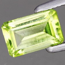 Pedra preciosa peridoto verde natural octógono 0,62 ct 6,3x4 mm, Mianmar comprar usado  Enviando para Brazil