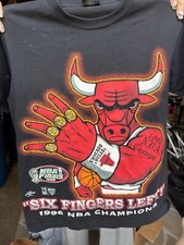 Usado, Camiseta Vintage Chicago Bulls 1996 NBA Champions Masculina Tamanho G “Seis dedos restantes!” comprar usado  Enviando para Brazil