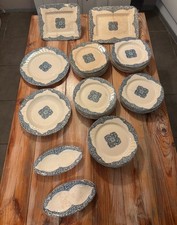 Ensemble assiettes plats d'occasion  Francheville