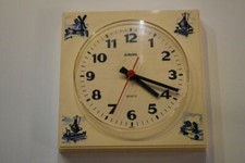 Küchenuhr europa quartz gebraucht kaufen  Dernbach, Dürrholz, Harschbach