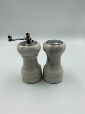 Saleiro e moedor de pimenta vintage mármore cinza comprar usado Saleiro e moedor de pimenta vintage mármore cinza comprar usado  Enviando para Brazil
