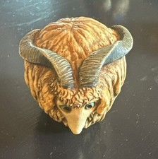 2001 harmony kingdom for sale  Cave Springs