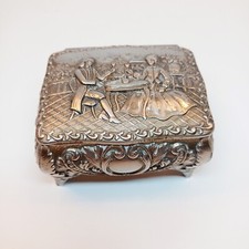 Vintage trinket box for sale  Waynesboro