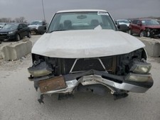 suburban chevy 5 3 2001 lt for sale  Saint Marys