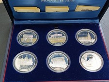 Magnifique coffret monuments d'occasion  Angoulême