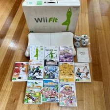 Nintendo Wii Fit Balance Board + 11 pacotes de jogos compatíveis Monkey Ball na caixa comprar usado  Enviando para Brazil