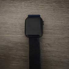 Apple Watch SE (2ª geração) GPS, 40mm, estojo de alumínio meia-noite loop esportivo  comprar usado Apple Watch SE (2ª geração) GPS, 40mm, estojo de alumínio meia-noite loop esportivo  comprar usado  Enviando para Brazil