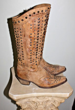 Corral wms. tan for sale  Spencer