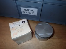 Suzuki oem piston d'occasion  Expédié en Belgium