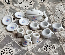 Mini dinette vaisselle d'occasion  Redon