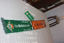 BUFANDA OFICIAL FINAL COPA DEL REY 2021/22 en Sevilla REAL BETIS vs VALENCIA CF comprar usado  Enviando para Brazil