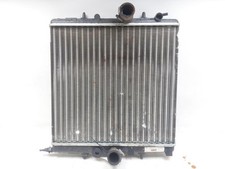 Radiatore acqua aftermarket usato Radiatore acqua aftermarket usato  Torre del Greco