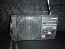 Radio portable radiola d'occasion  Le Blanc-Mesnil