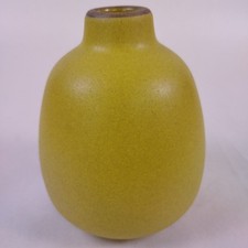 Vaso Heath Ceramics Bud 130 amarelo mostarda fosco verde abacate 4" de altura comprar usado  Enviando para Brazil