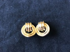 Round gold coloured for sale  BRIGG