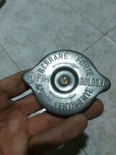 Tappo radiatore originale usato  Italia