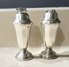 Shakers de sal e pimenta ponderados em prata esterlina. Leia para obter detalhes. comprar usado  Enviando para Brazil