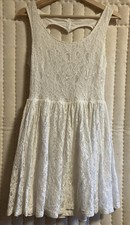Traumhaftes kleid rückenfrei gebraucht kaufen  Heidenrod
