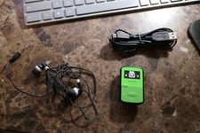 Sandisk sansa holds for sale  North Las Vegas