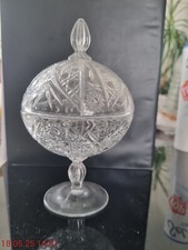 Sucrier pied couvercle d'occasion  Gauchy