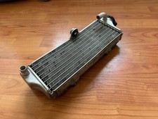 Radiatore destro originale usato  Thiene