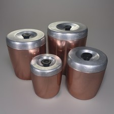 West Bend 4 peças conjunto de vasilha de cozinha cobre alumínio aninhamento MCM feito nos EUA comprar usado West Bend 4 peças conjunto de vasilha de cozinha cobre alumínio aninhamento MCM feito nos EUA comprar usado  Enviando para Brazil