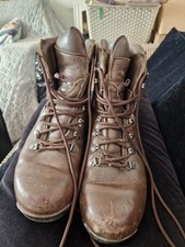 Iturri mens brown for sale  LAUNCESTON