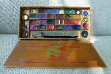 Boite pleine vintage d'occasion  Clermont-Ferrand-
