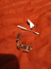 Accesorios de pie de página Singer surtidos para 161166 y piezas diversas segunda mano  Embacar hacia Mexico
