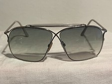Occhiali sole vintage usato  Bologna