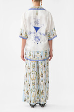 Usado, Camisa CAMILLA Oversized Coleção Lótus Branca Tamanho XL/XXL Vênus na Vespa comprar usado Usado, Camisa CAMILLA Oversized Coleção Lótus Branca Tamanho XL/XXL Vênus na Vespa comprar usado  Enviando para Brazil