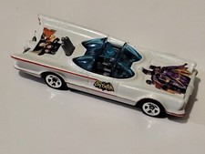 Hot Wheels Batman 1966 programa de TV Batman Batman Robin Batgirl personalizado BATMÓVEL comprar usado  Enviando para Brazil