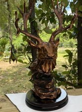 Busto de veado acabamento rústico estilo bronze. Estatueta escultura em resina 16” X 10” 5 libras comprar usado  Enviando para Brazil