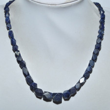 Charming vintage necklace for sale  WOLVERHAMPTON