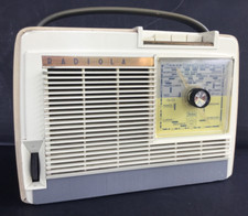 Radio portative radiola d'occasion  Véron