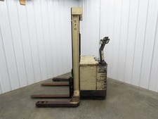 Crown 40wtl straddle for sale  Millersburg