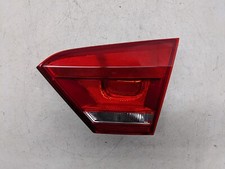 Lanterna traseira interna direita do passageiro Volkswagen Passat 2012 - 2015 TL83 comprar usado  Enviando para Brazil