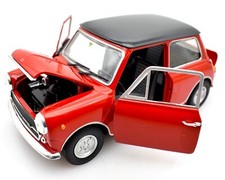 Modellino auto scala usato  Loreto