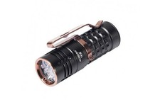 Torcia led ricaricabile usato  Spedire a Italy