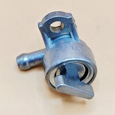 Robinet essence mitsubishi d'occasion  Expédié en France