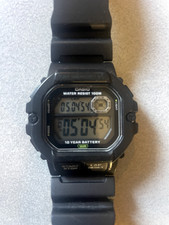 Montre casio 1400h d'occasion  Paris XV