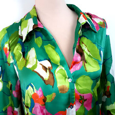Blusa Zara Feminina com Botões Tamanho Médio Verde Multicolorida Seda Colorida Indie, usado comprar usado  Enviando para Brazil